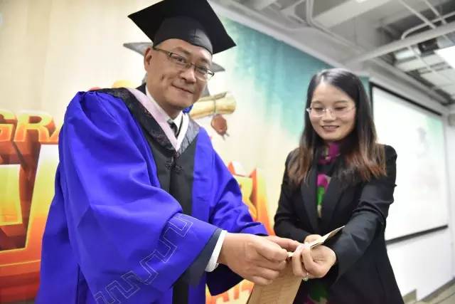 泰山管理学院MBA14级毕业典礼