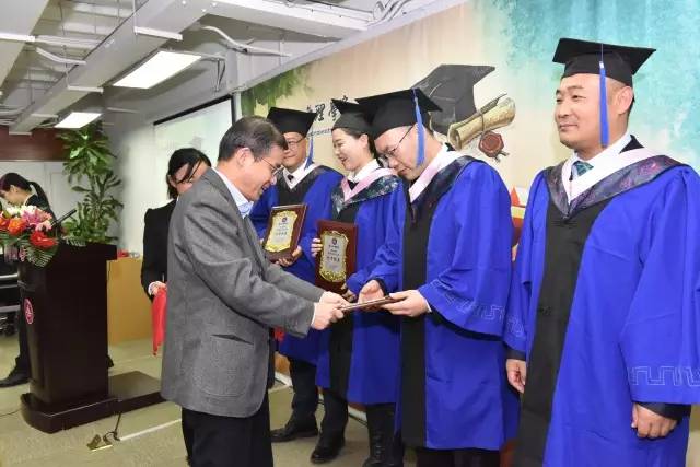 泰山管理学院MBA14级毕业典礼