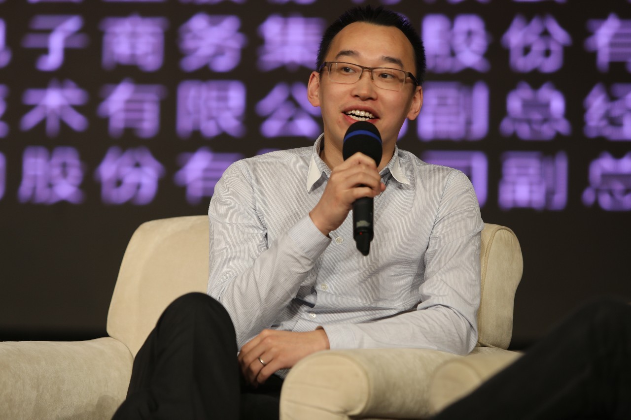哈尔滨森鹰窗业股份有限公司边可仁总经理：
