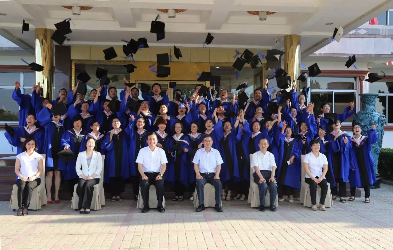 MBA1602鲁泰班毕业典礼