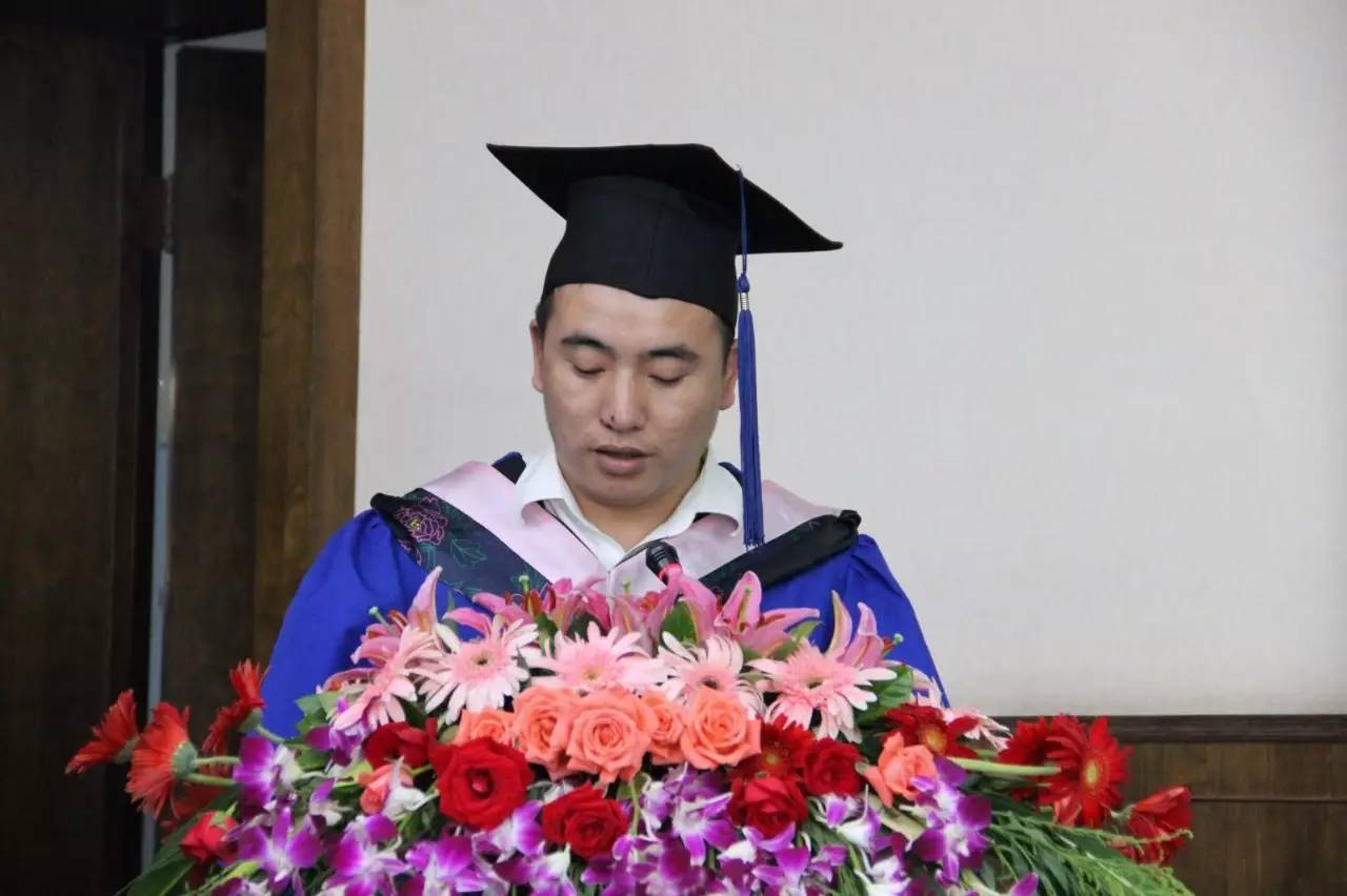 学生代表发言