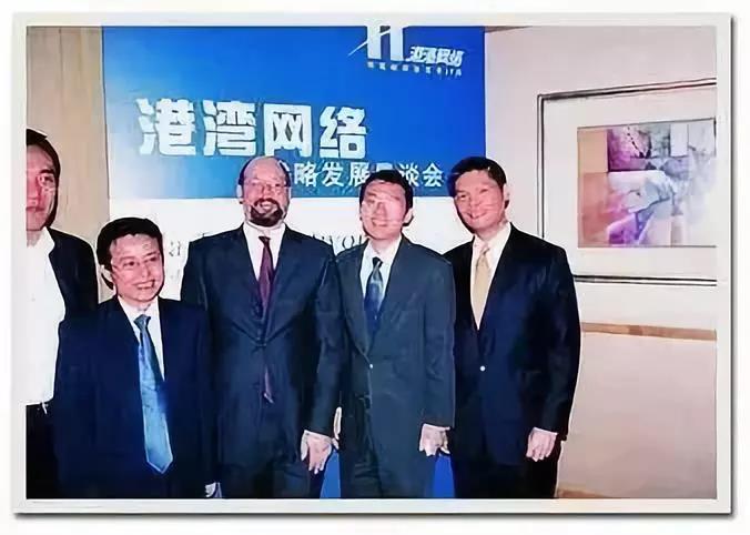 资讯